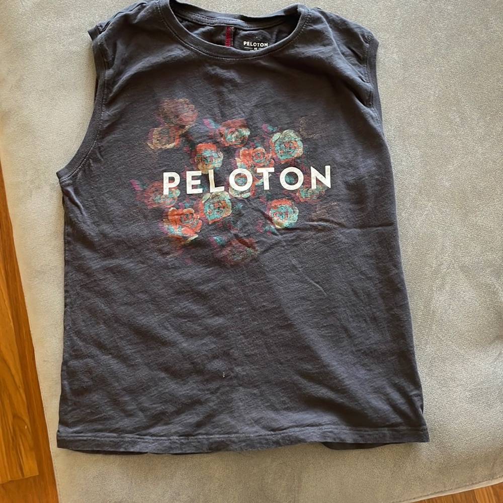 Peloton muscle tee